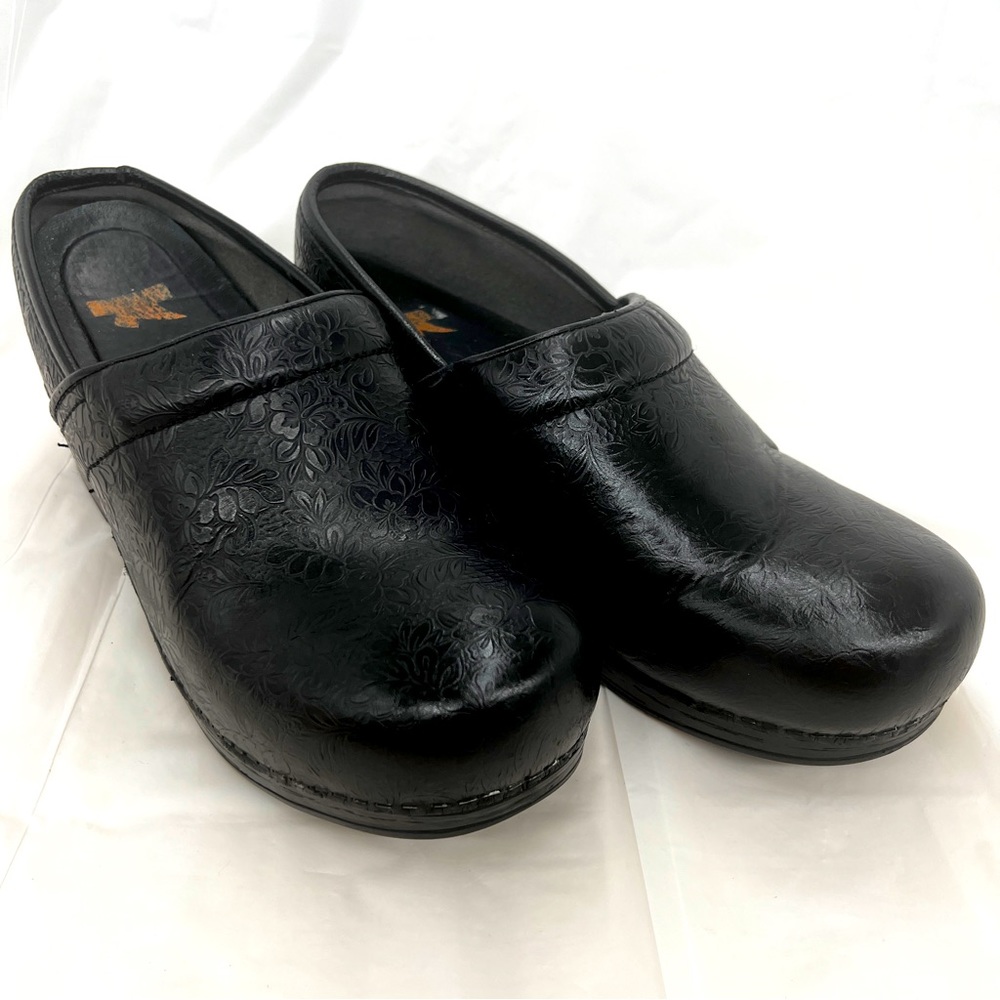 DANSKO Professional Black Slip On Comfort Clog Womens Size 39 US/ 8.5 - 9